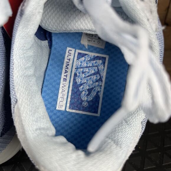 Vans Evdnt Athletic Shoes in Light Blue and Navy Ultimate Waffle - Picture 6 of 10
